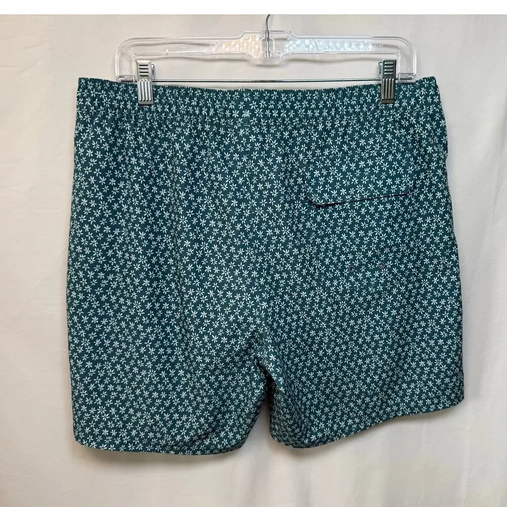 Vineyard Vines 7 Inch Printed Chappy Swim Trunks, Size M Beachy Resort Swim